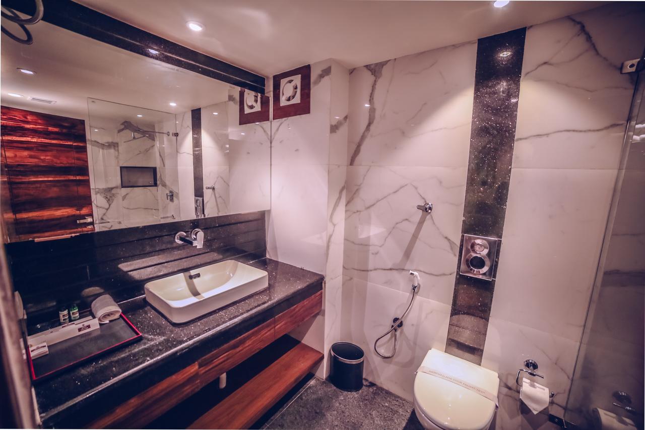 Hotel Vintage Zirakpur Chandigarh Panchkula Eksteriør billede