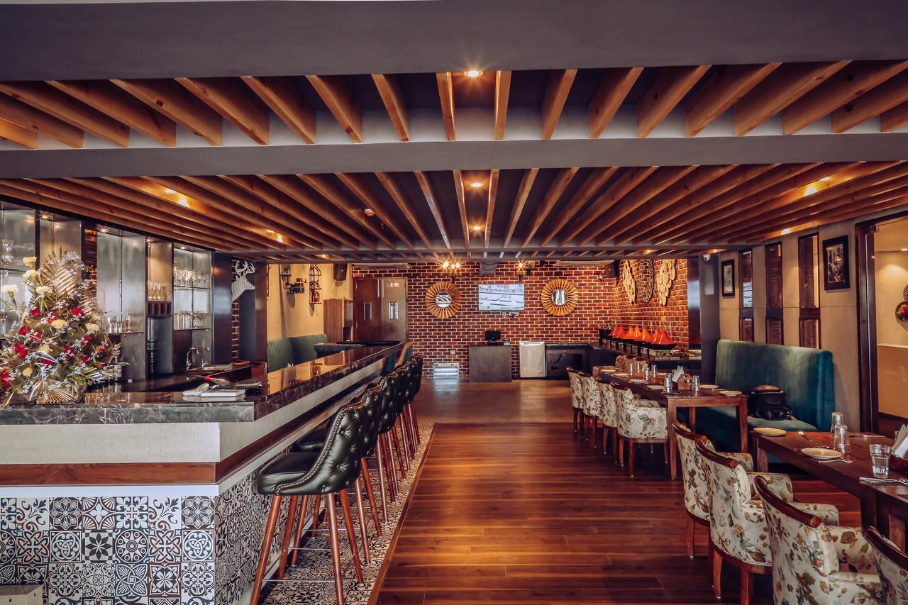 Hotel Vintage Zirakpur Chandigarh Panchkula Eksteriør billede