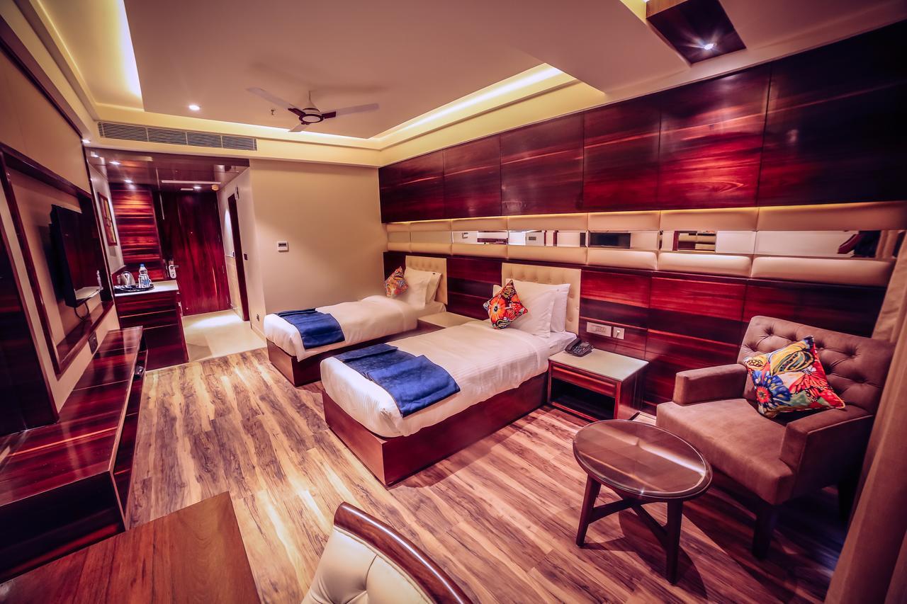 Hotel Vintage Zirakpur Chandigarh Panchkula Eksteriør billede