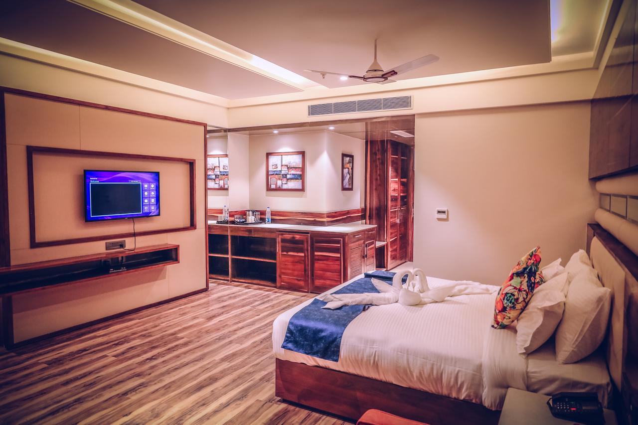 Hotel Vintage Zirakpur Chandigarh Panchkula Eksteriør billede