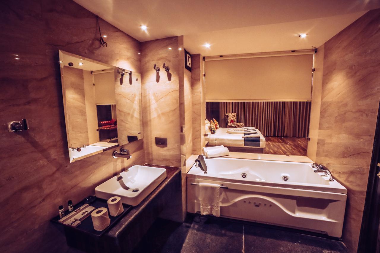 Hotel Vintage Zirakpur Chandigarh Panchkula Eksteriør billede