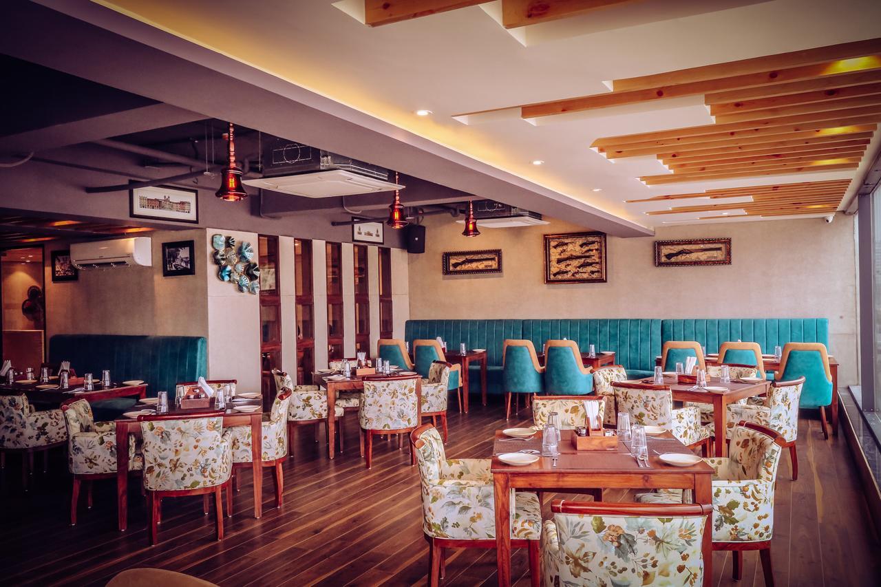 Hotel Vintage Zirakpur Chandigarh Panchkula Eksteriør billede